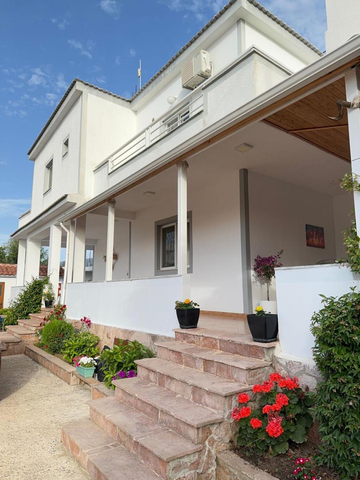 Shehu Appartement Ksamil